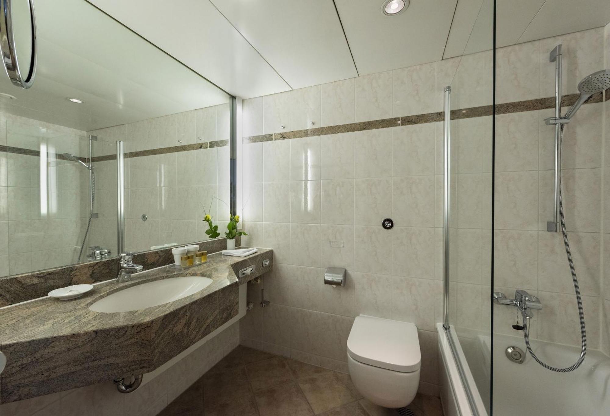 Junior Suite,1116154230:JPEG